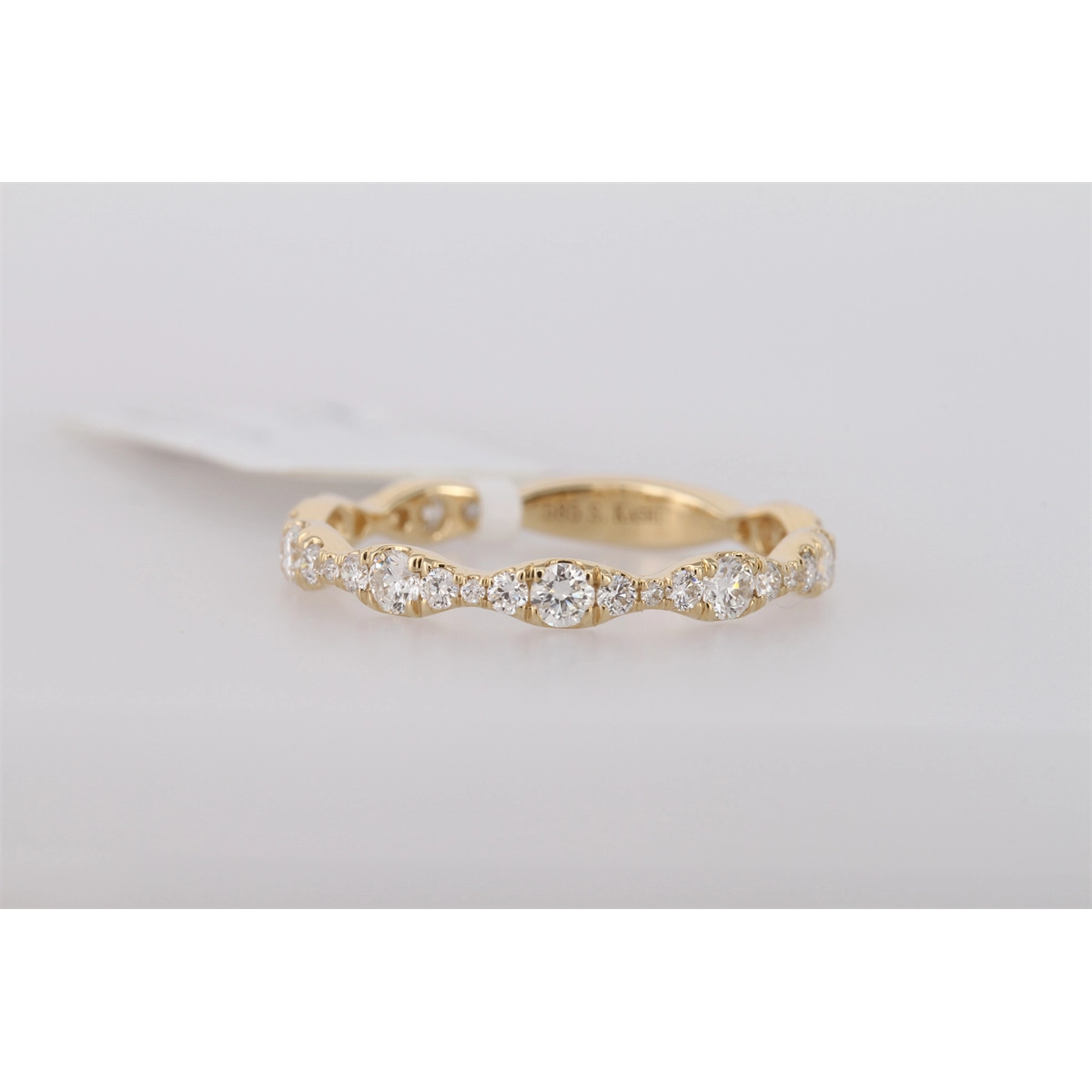 14K Yellow Gold Graduated Diamond Band