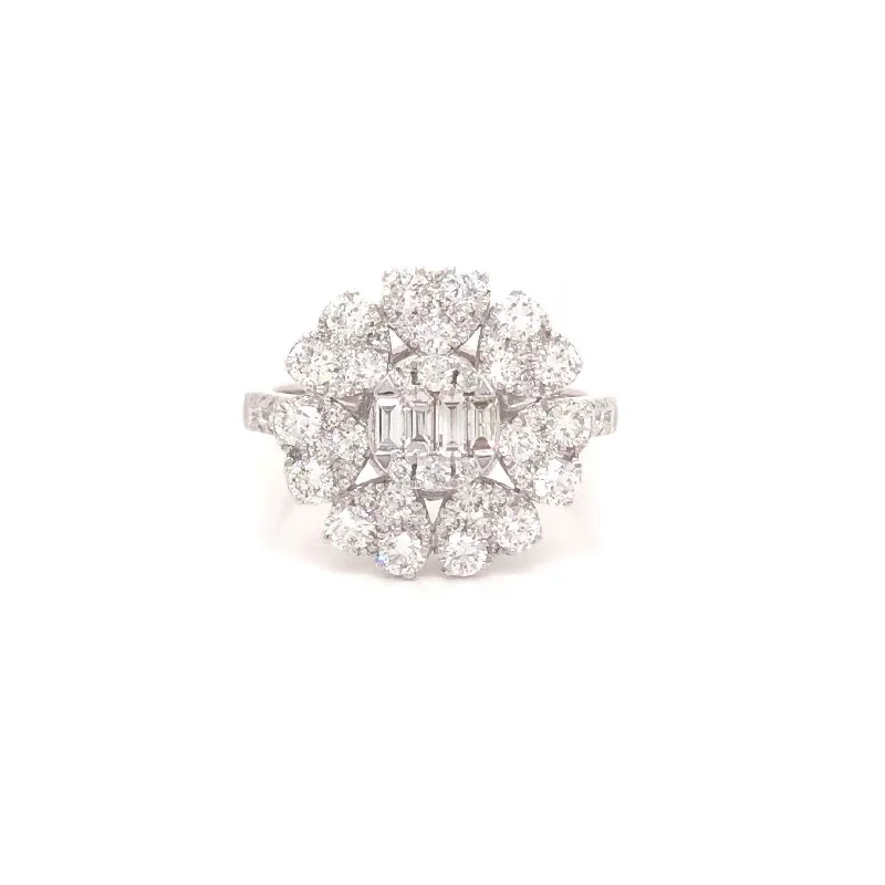 White Gold Diamond Heart Flower Ring