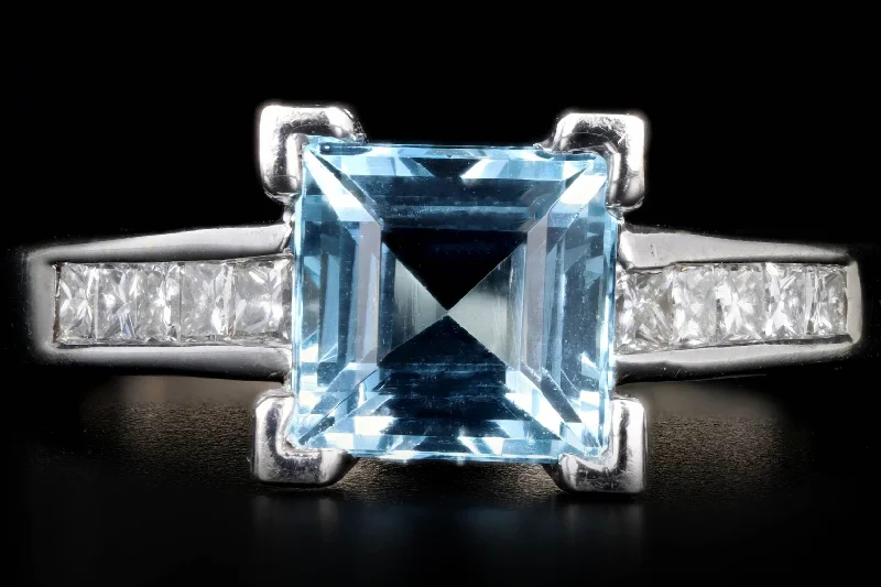 14K White Gold 2 Carat Aquamarine & Princess Cut Diamond Ring