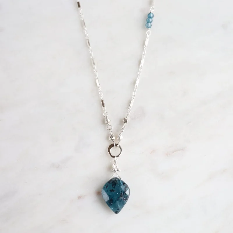 Simple Indigo Kyanite Spade on Sterling Silver Necklace