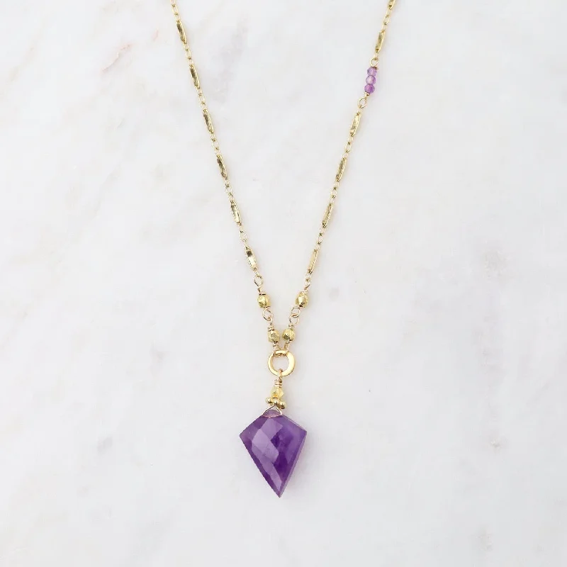 Simple Amethyst Spade on Gold Filled Chain Necklace