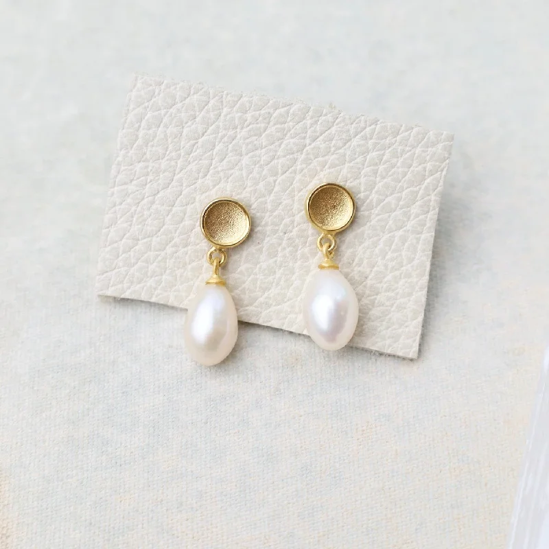 Sun Drop Pearl Post Earrings